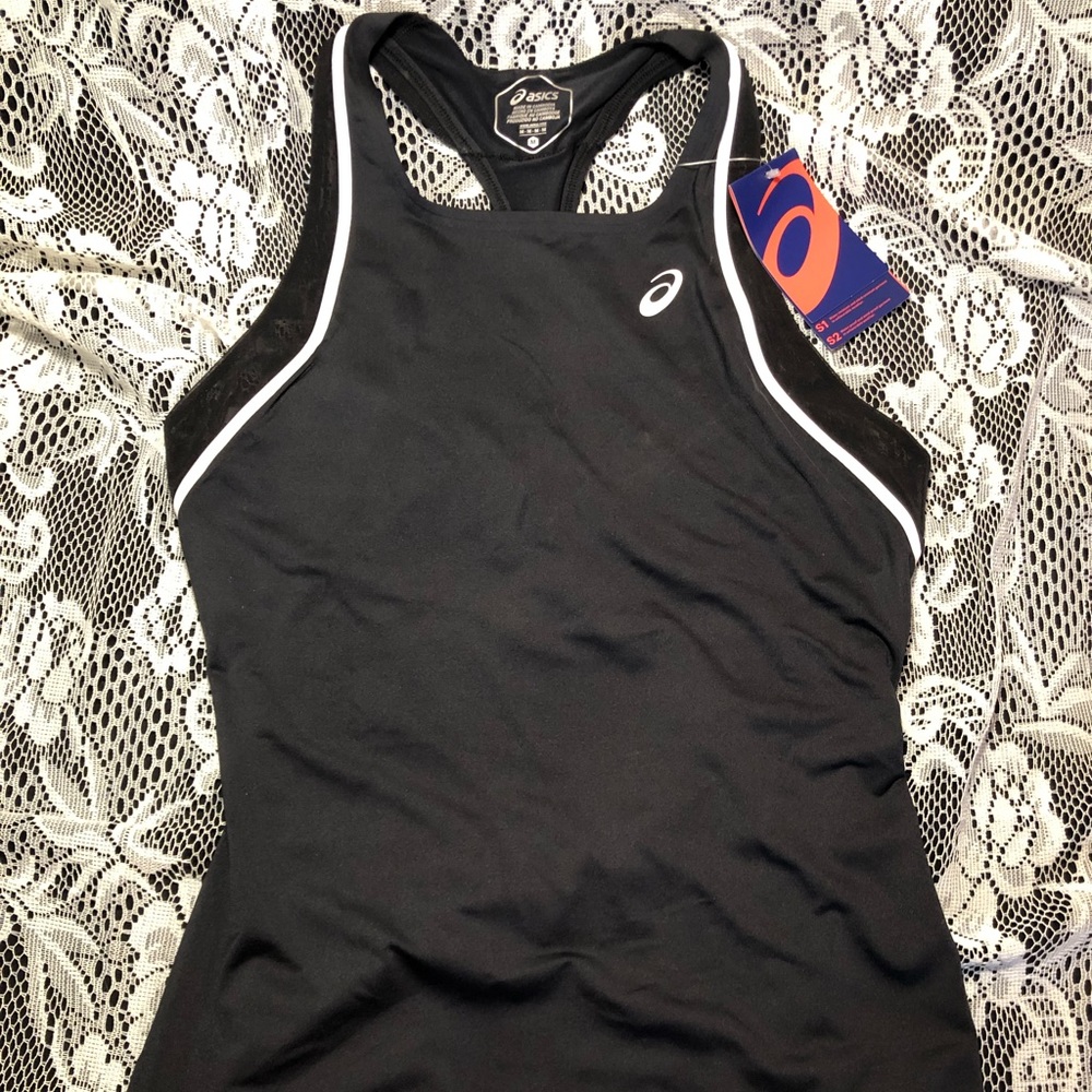 ASICS Active Cooling Garment NWT size Medium